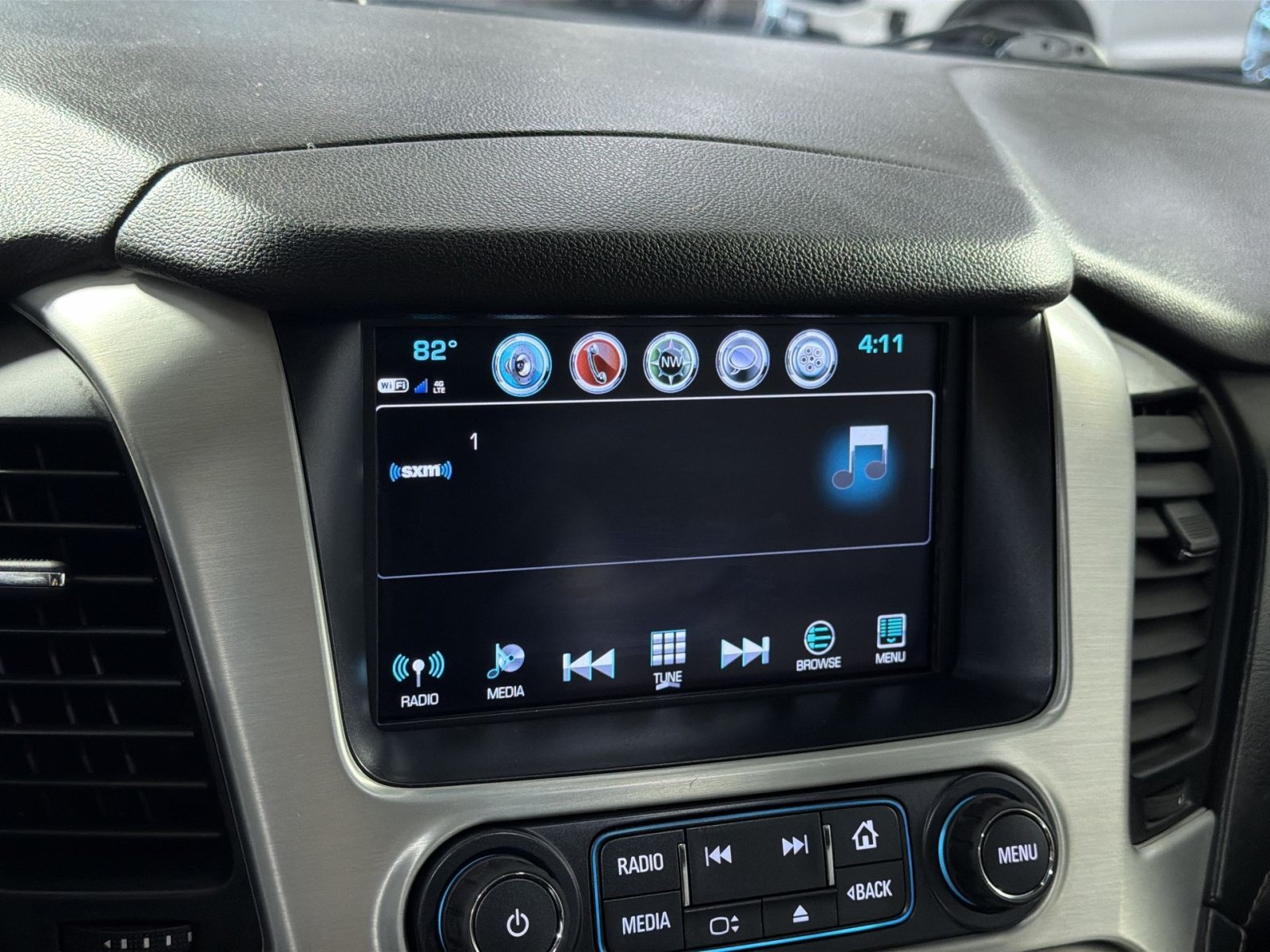 Used 2018 GMC Yukon XL SLT w/ Open Road Package AWD/4WD image 34