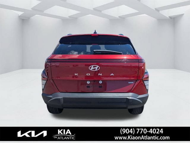 Used 2025 Hyundai Kona SEL AWD/4WD image 4