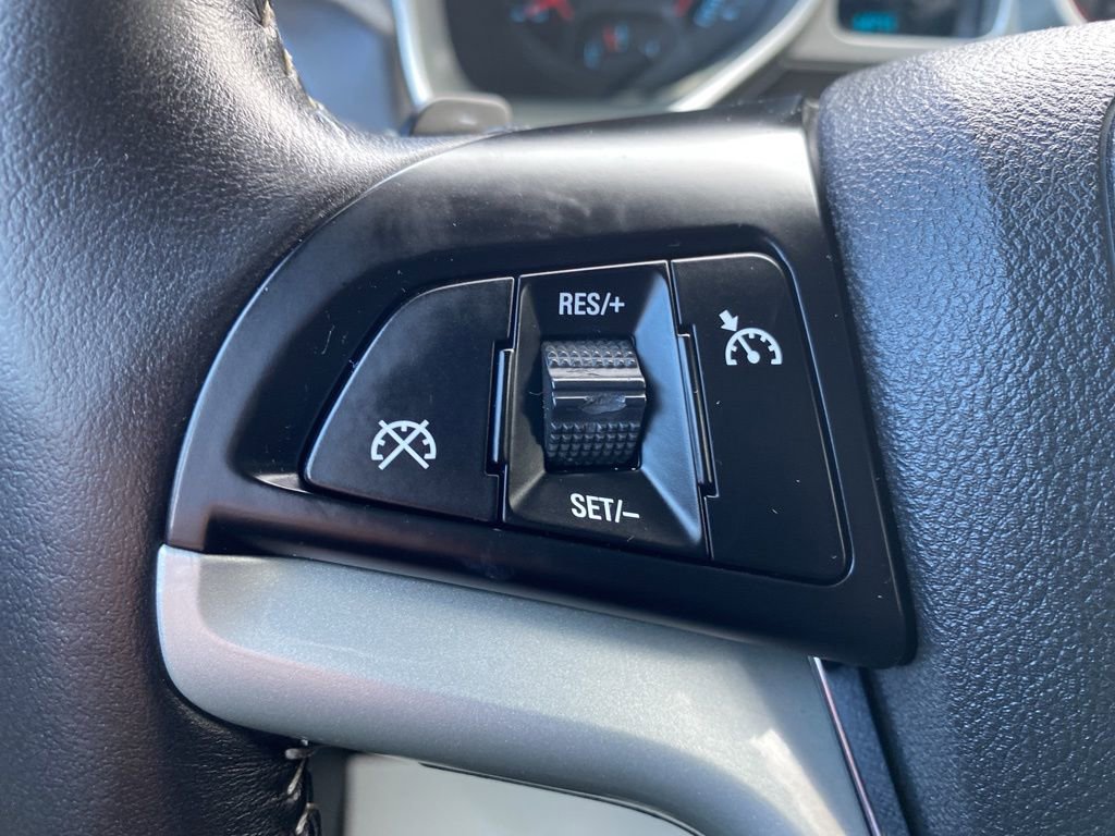 Used 2015 Chevrolet Camaro LT image 21