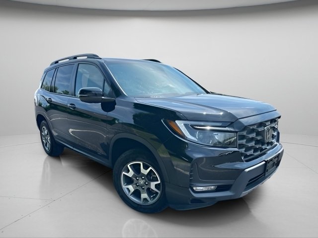 Used 2023 Honda Passport TrailSport image 5