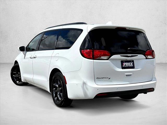Used 2020 Chrysler Pacifica Touring-L Plus w/ Advanced Safetytec Group image 13