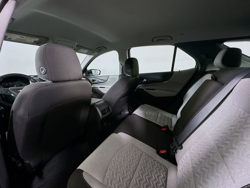Used 2024 Chevrolet Equinox LS FWD image 13