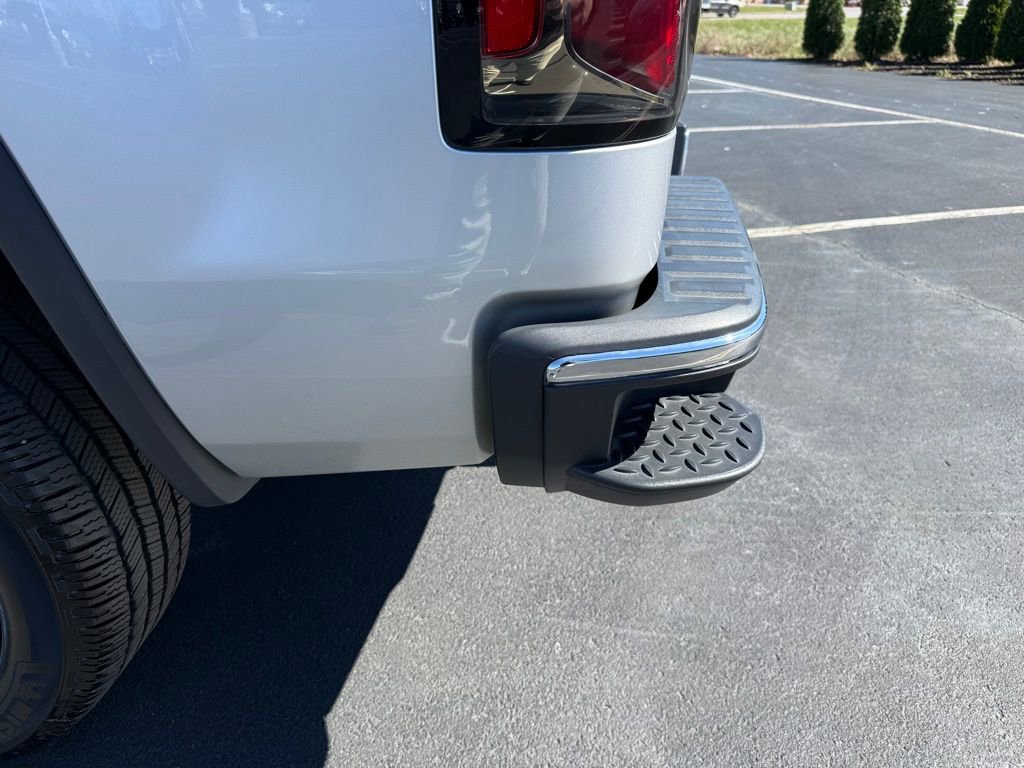 Used 2018 GMC Sierra 1500 SLT image 35