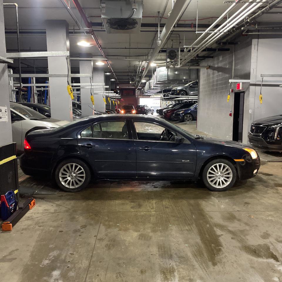 Used 2008 Mercury Milan Premier image 11