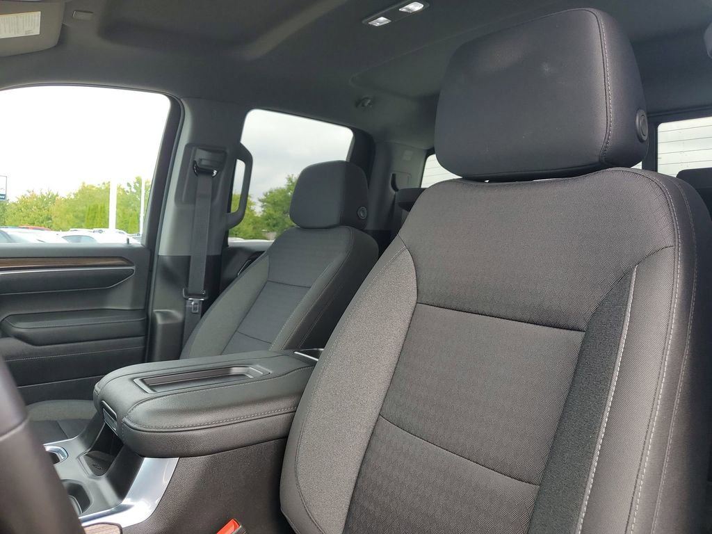 Certified 2022 Chevrolet Silverado 1500 RST w/ Convenience Package II image 24