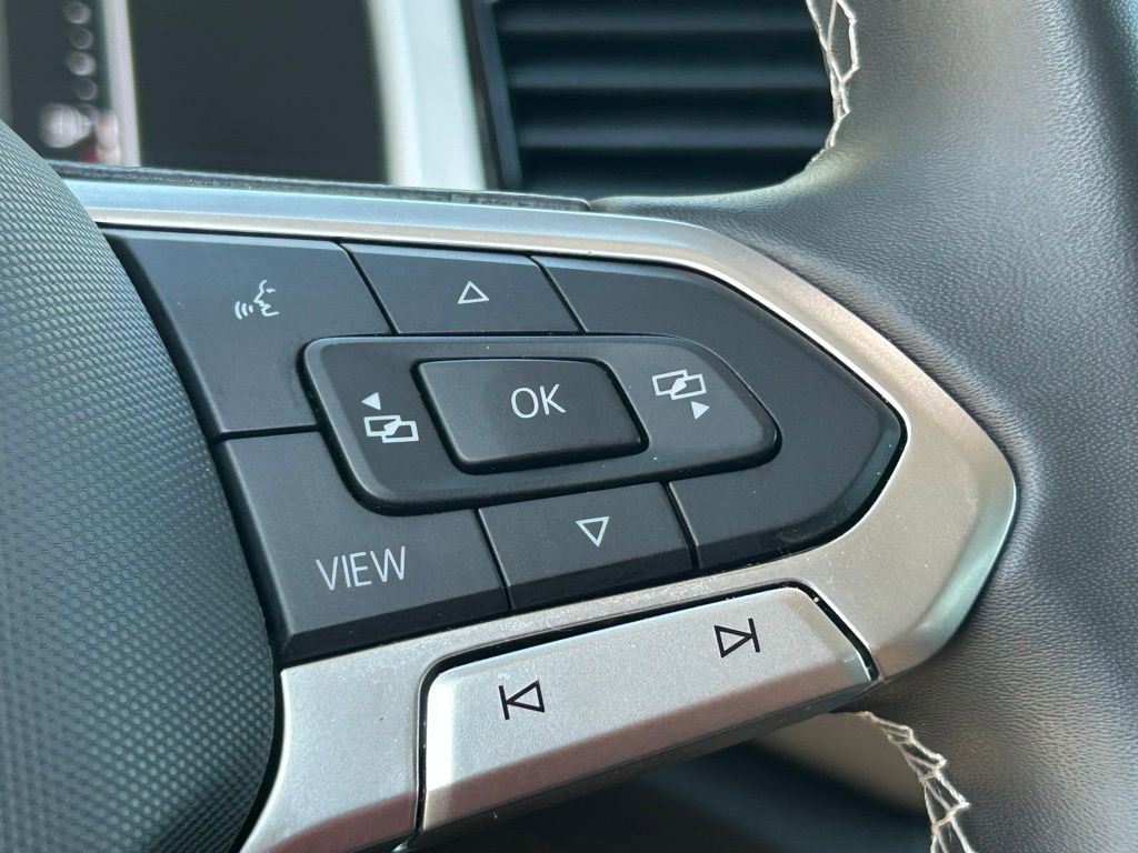 Used 2022 Volkswagen Atlas SE image 16