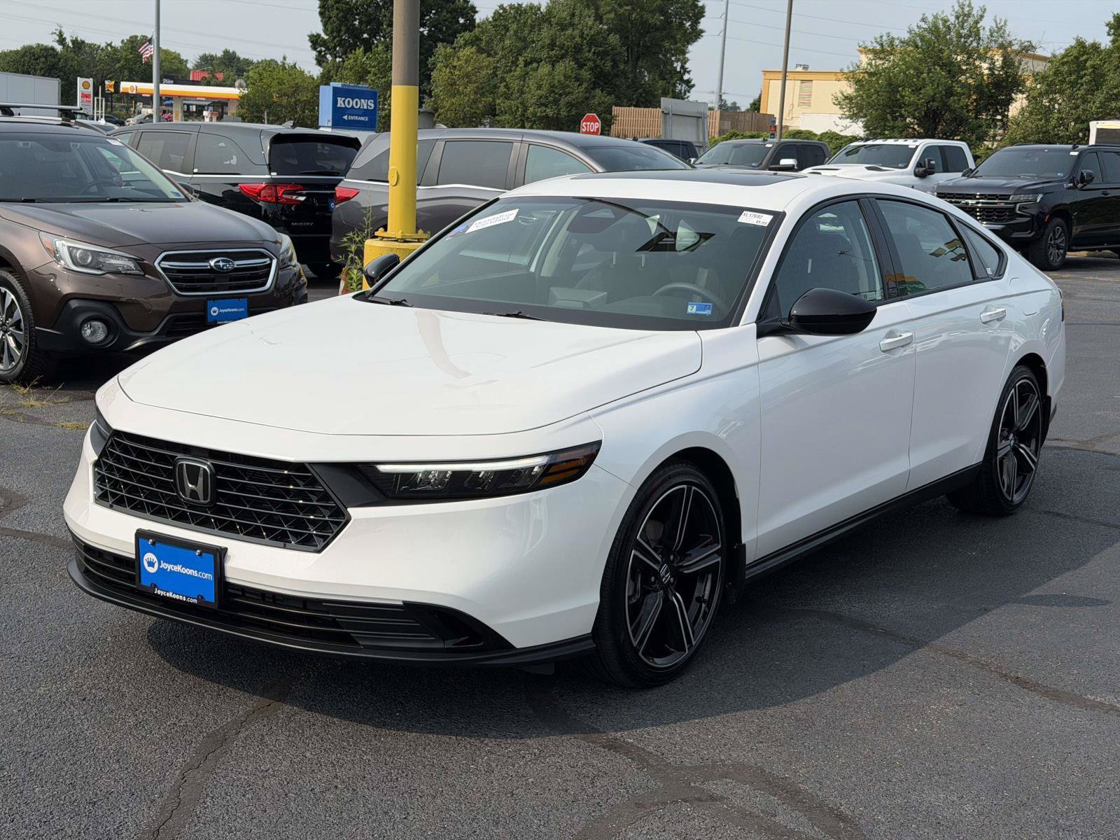 Certified 2026 Honda Accord SE image 4