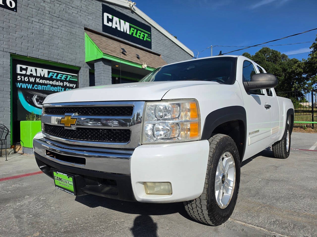 Used 2011 Chevrolet Silverado 1500 LT w/ All-Star Edition RWD image 2