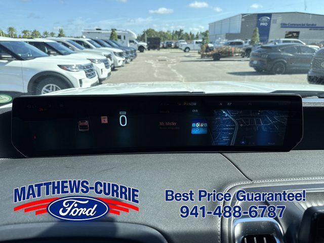 New 2026 Ford Expedition Max Platinum w/ Stealth Appearance Package AWD/4WD image 18