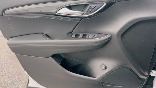 Used 2023 Buick Envision Preferred w/ Sport Touring Package image 34