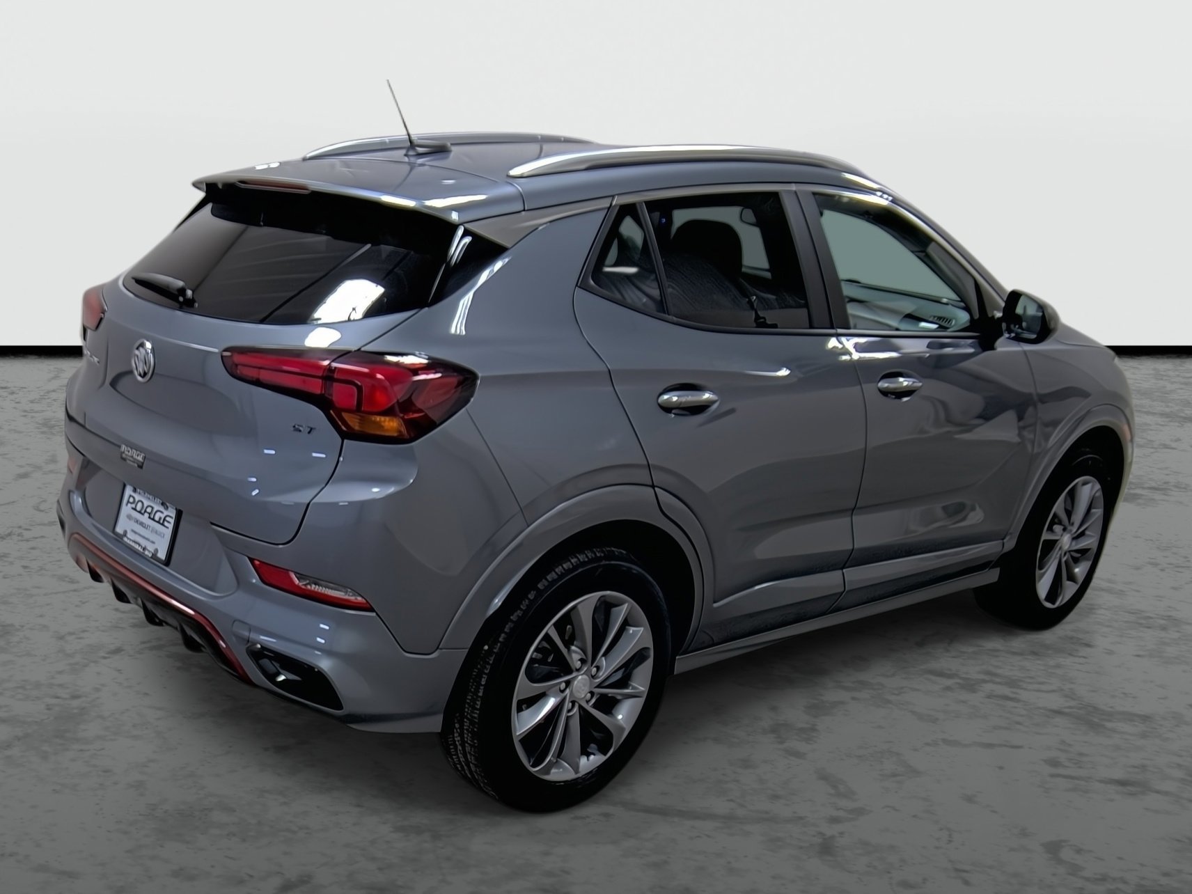 Used 2022 Buick Encore GX Select w/ Sport Touring Package image 4