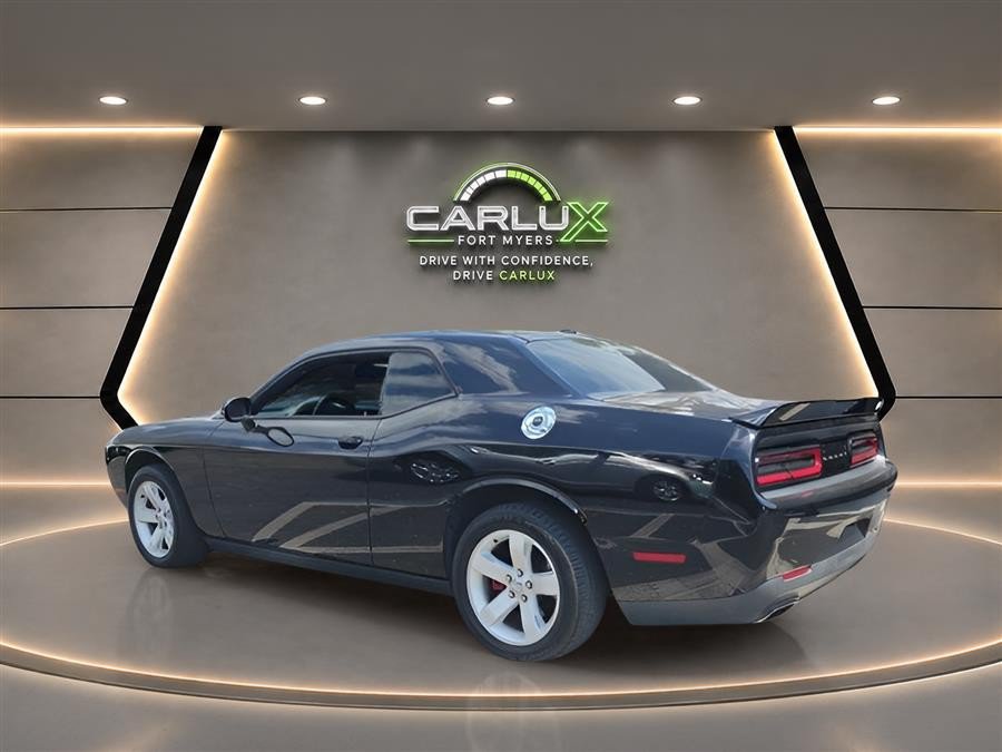 Used 2019 Dodge Challenger SXT AWD/4WD image 4