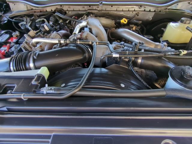 Used 2020 Ford F350 Platinum w/ Tremor Off-Road Package AWD/4WD image 33