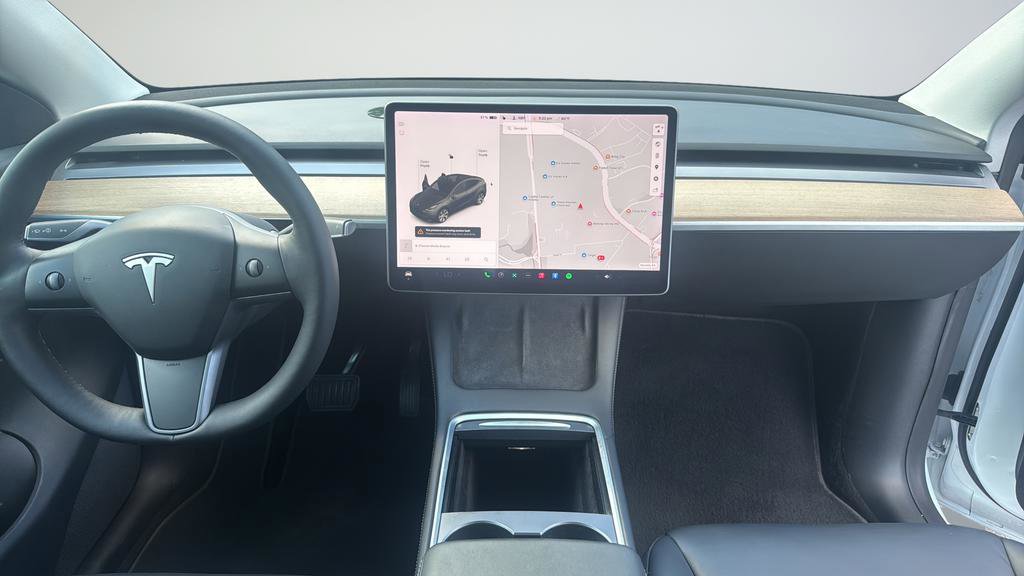 Used 2021 Tesla Model Y 2WD image 9