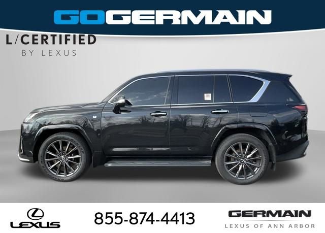 Used 2025 Lexus LX 700h F Sport image 4