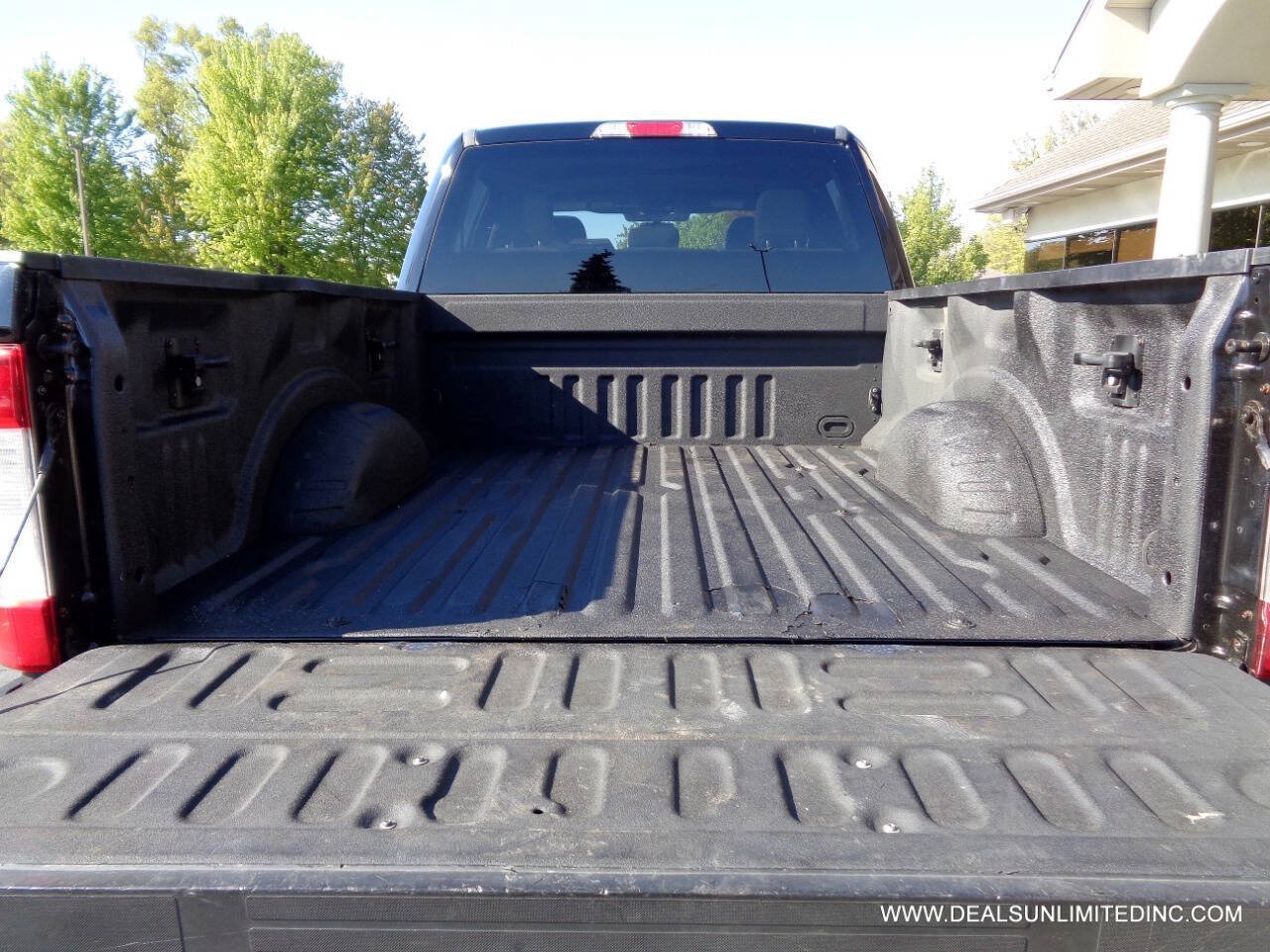 Used 2018 Ford F350 XLT w/ XLT Value Package AWD/4WD image 20