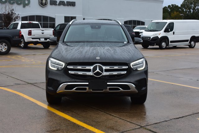 Used 2022 Mercedes-Benz GLC 300 image 2