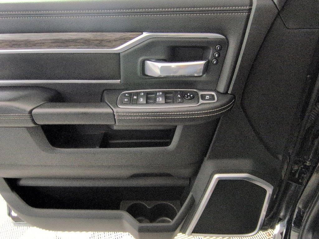 Used 2020 RAM 3500 Laramie AWD/4WD image 24