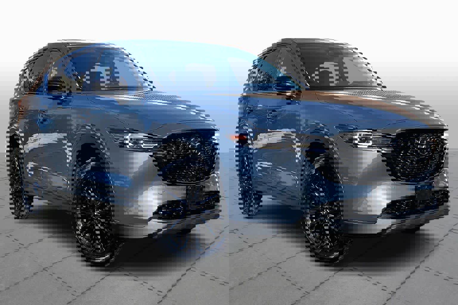 Used 2023 MAZDA CX-5 Carbon Edition image 3