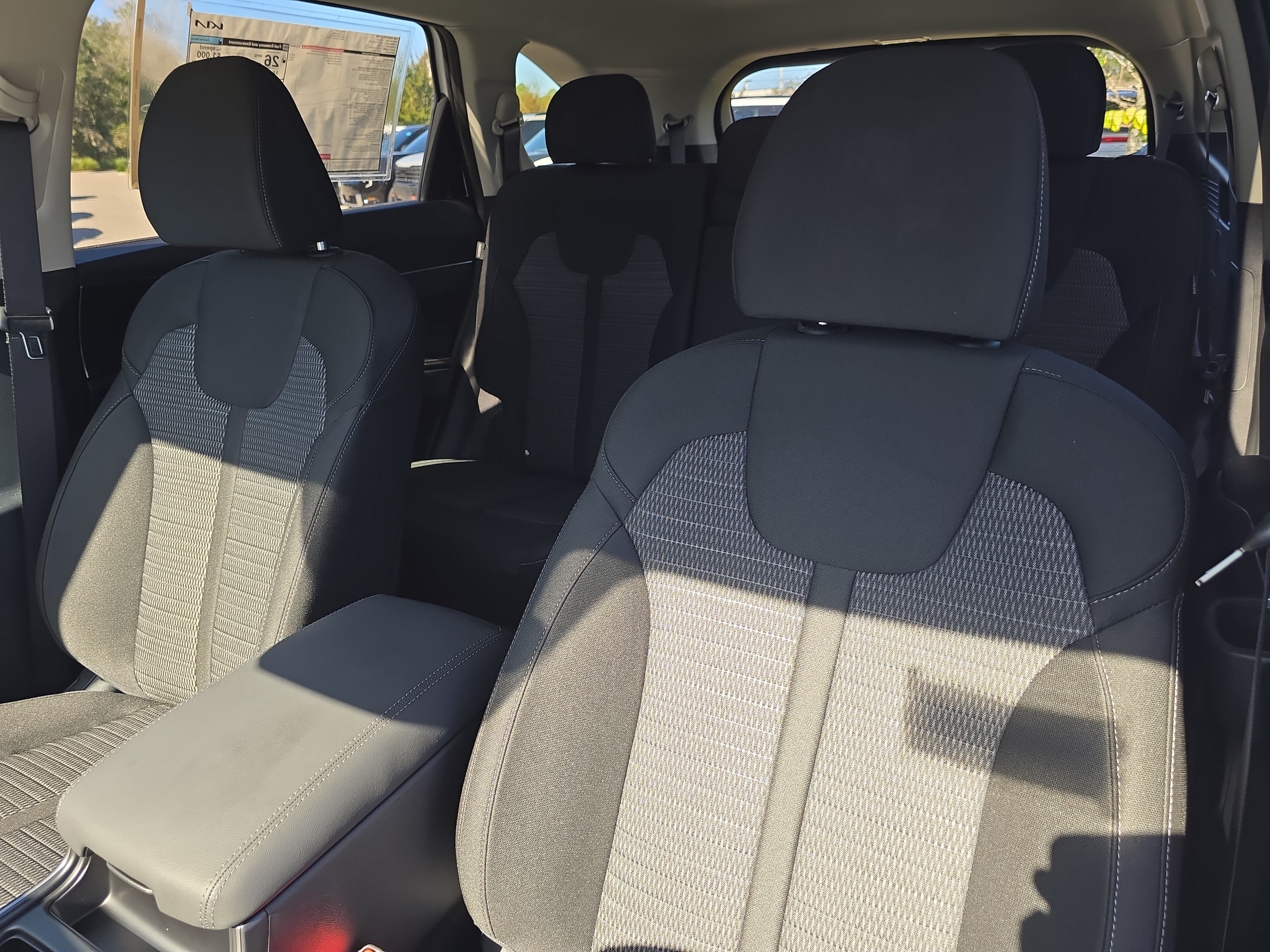 New 2026 Kia Sorento LX FWD image 21