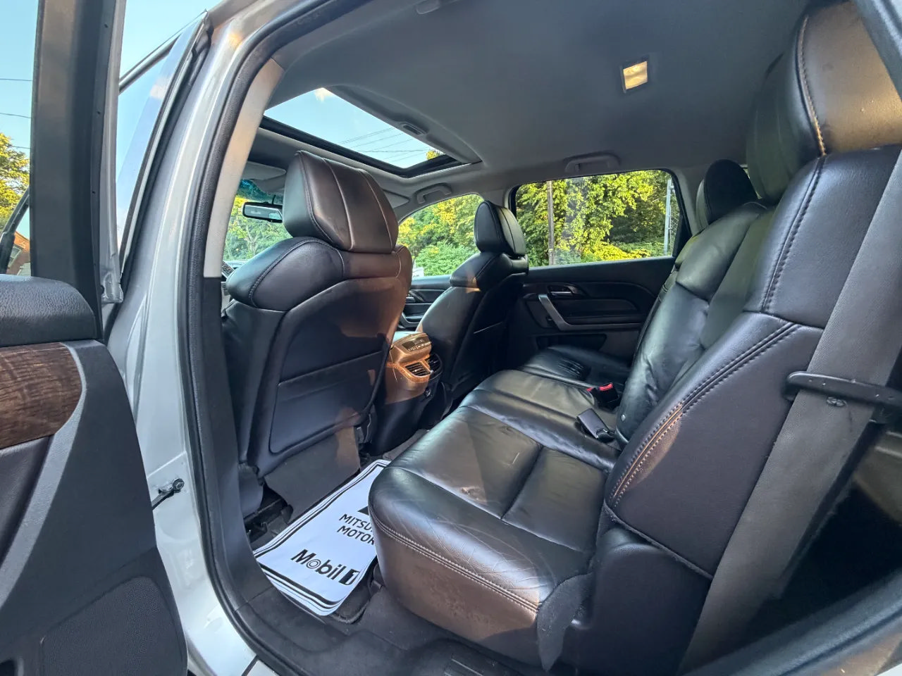 Used 2011 Acura MDX w/ Technology Package AWD/4WD image 29