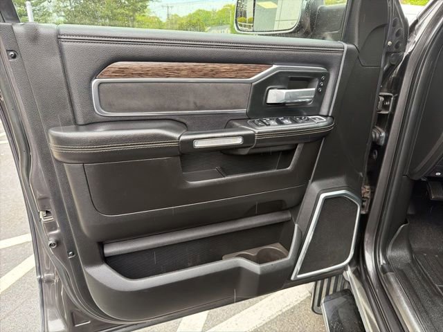 Used 2019 RAM 2500 Laramie AWD/4WD image 14