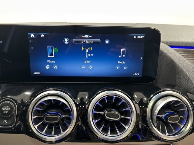 Used 2025 Mercedes-Benz GLA 250 4MATIC image 20