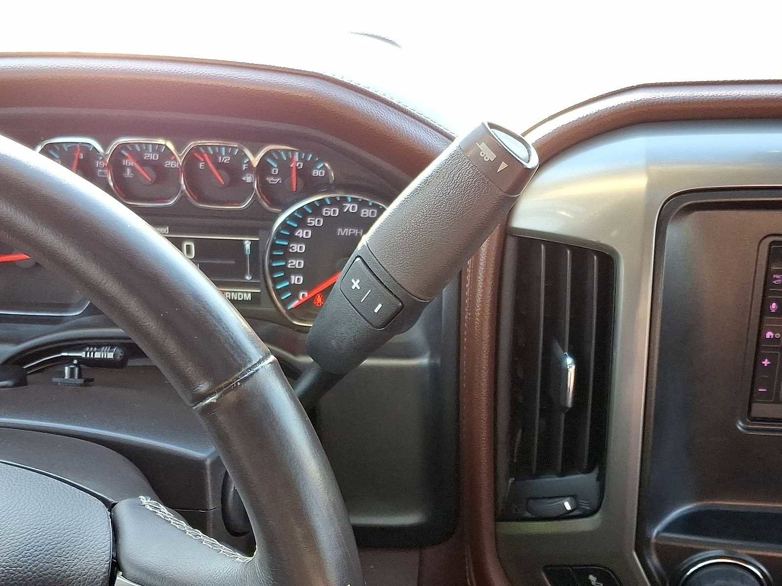 Used 2015 Chevrolet Silverado 1500 High Country w/ High Country Premium Package image 21