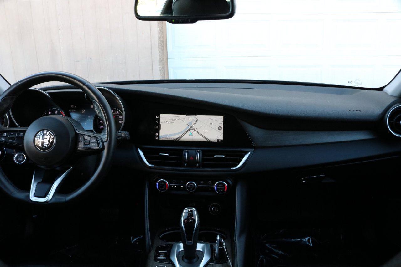 Used 2021 Alfa Romeo Giulia Ti w/ Nero Edizione image 46