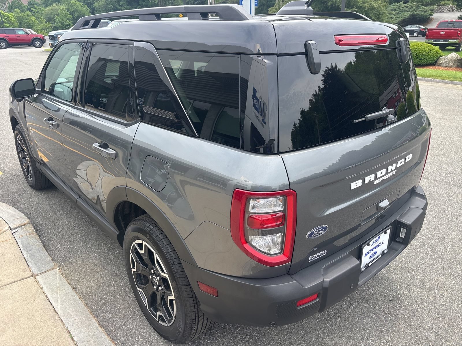 Used 2025 Ford Bronco Sport Outer Banks w/ Outer Banks Tech Package+ AWD/4WD image 5