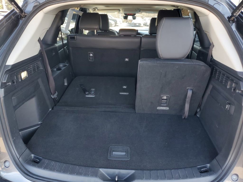 Used 2024 MAZDA CX-90 3.3 Turbo w/ Preferred Plus image 28