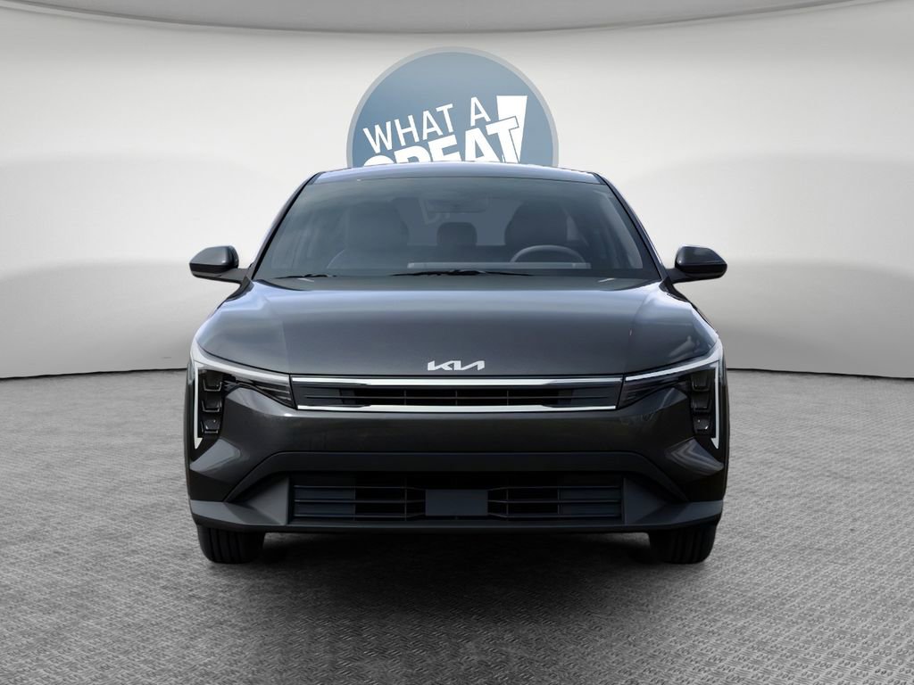 New 2026 Kia K4 FWD image 2