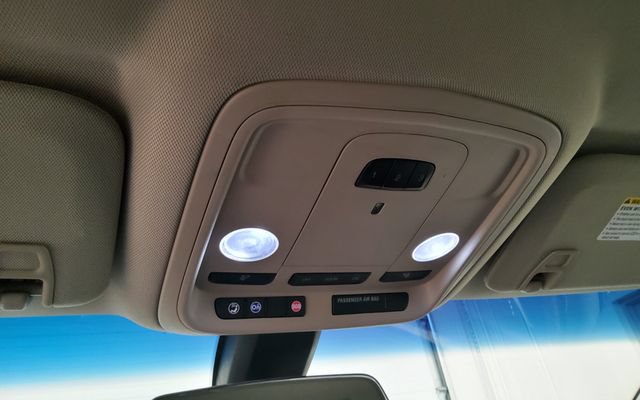 Used 2019 Cadillac XTS Luxury FWD image 32