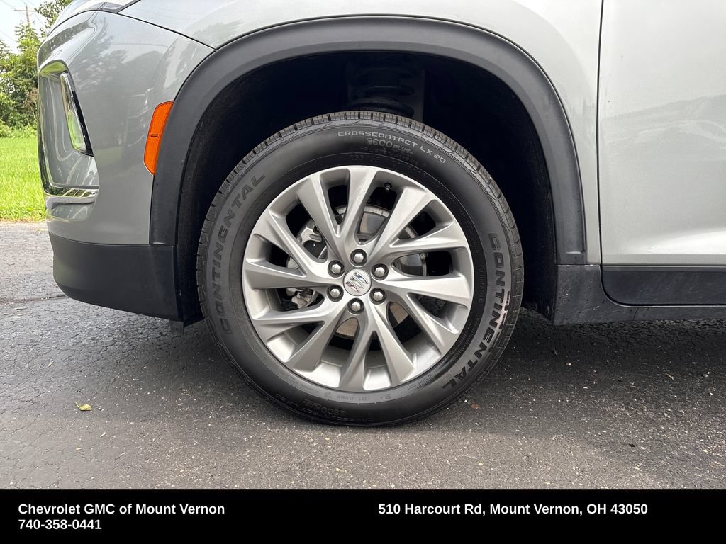Used 2025 Buick Enclave Preferred AWD/4WD image 24