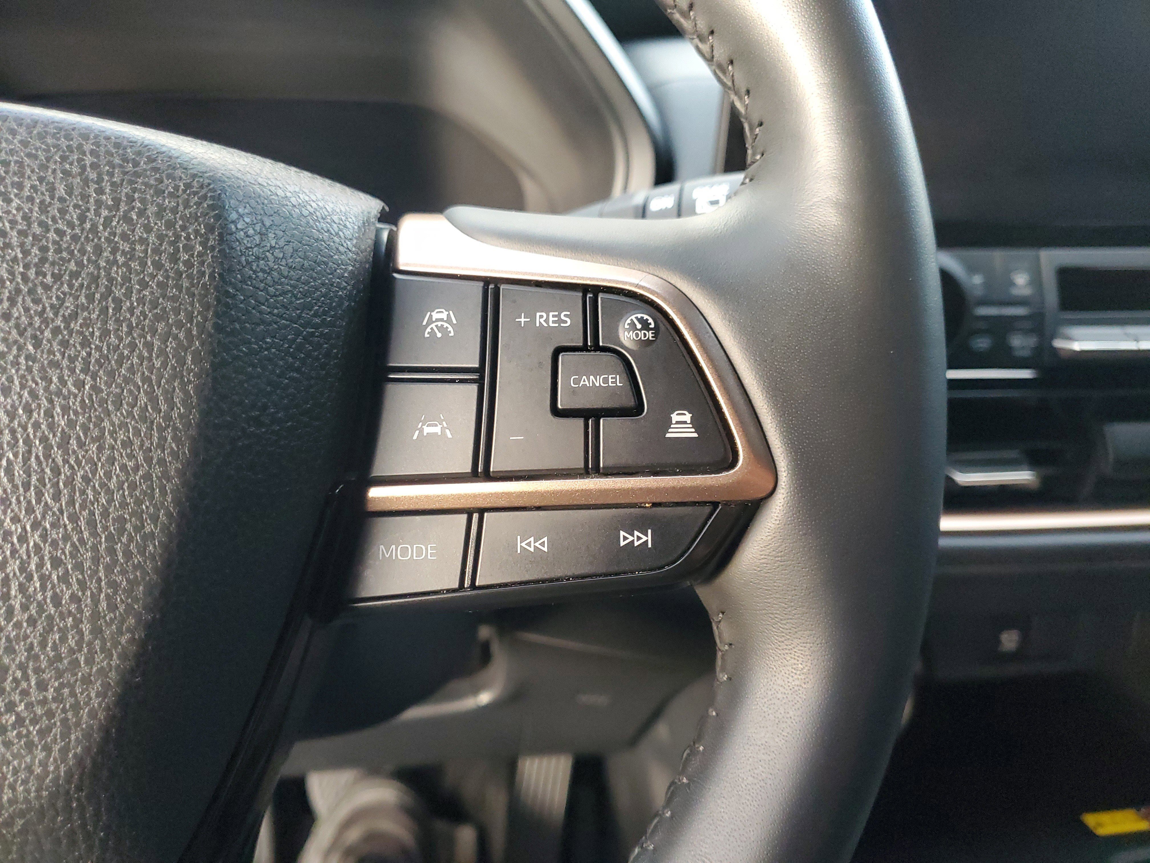 Used 2024 Toyota Grand Highlander AWD Hybrid image 21