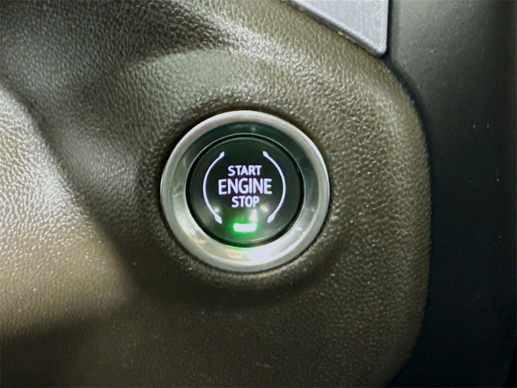 Used 2019 GMC Sierra 1500 SLT w/ SLT Premium Plus Package image 38