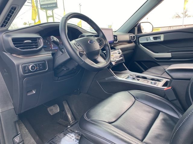 Used 2023 Ford Explorer Limited image 22