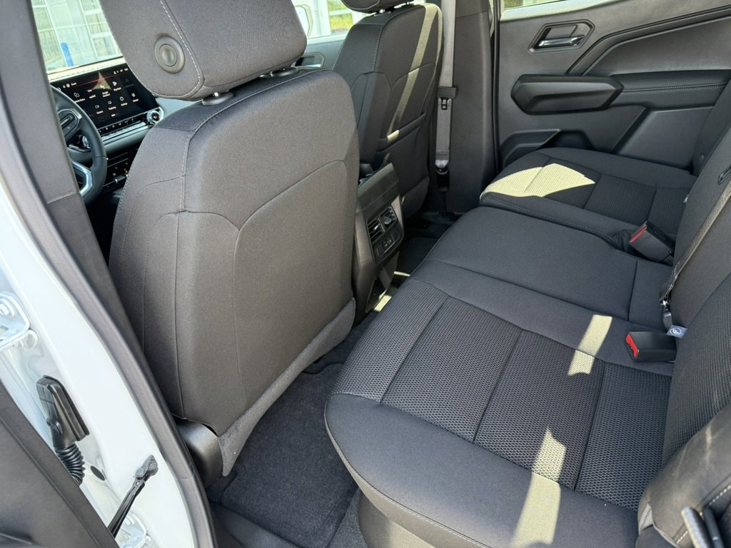 New 2026 GMC Canyon Elevation w/ Convenience Package image 11