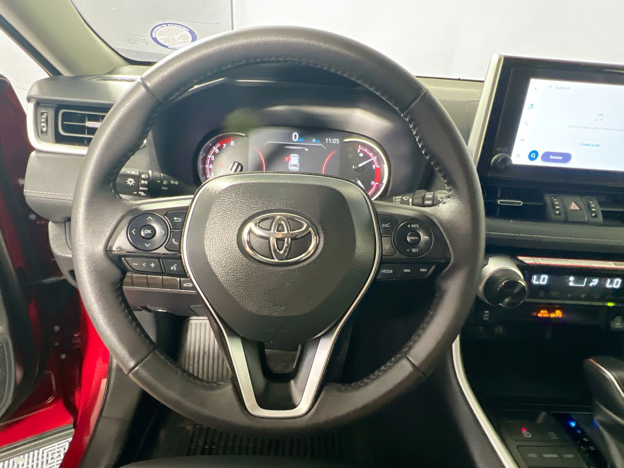 Used 2025 Toyota RAV4 XLE Premium image 17