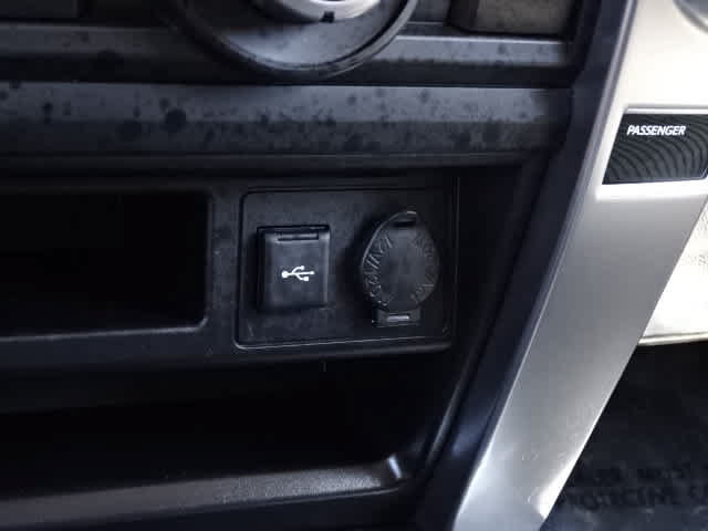 Used 2024 Toyota 4Runner SR5 RWD image 31
