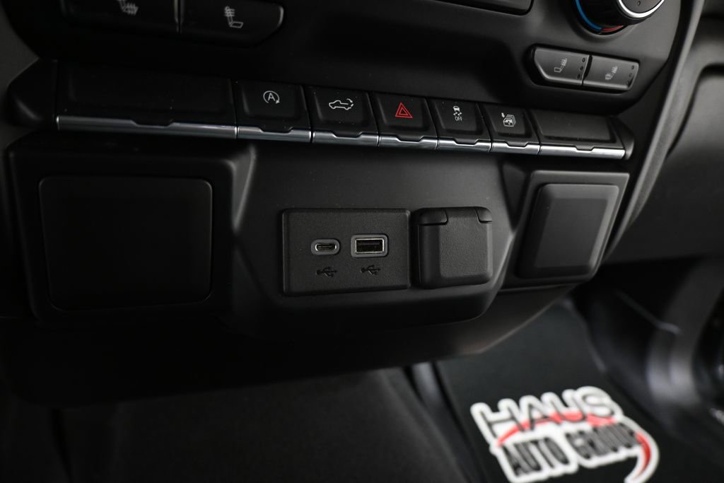 Used 2019 Chevrolet Silverado 1500 LT w/ Convenience Package image 21