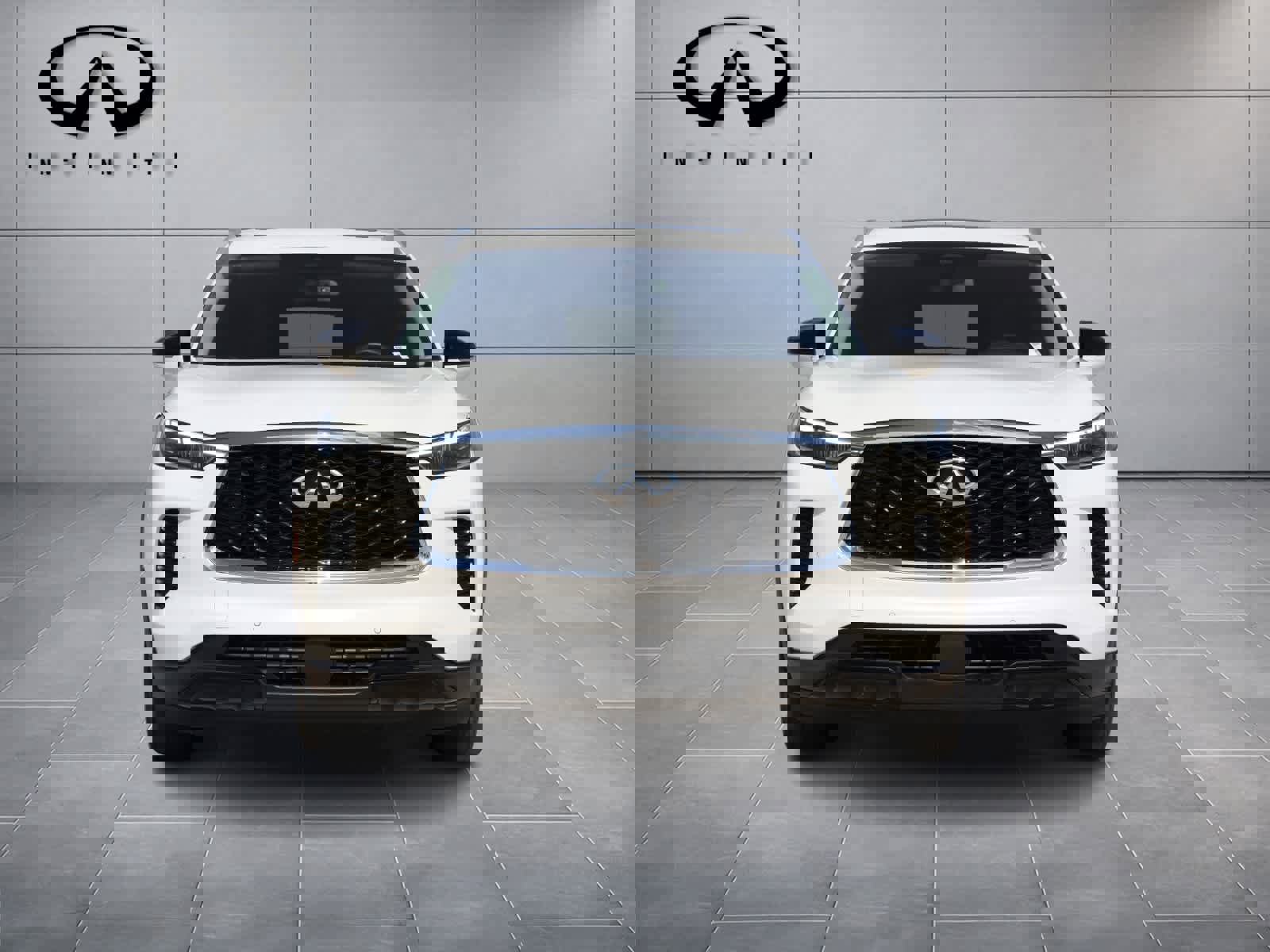 Used 2023 INFINITI QX60 Luxe w/ Cargo Package image 2