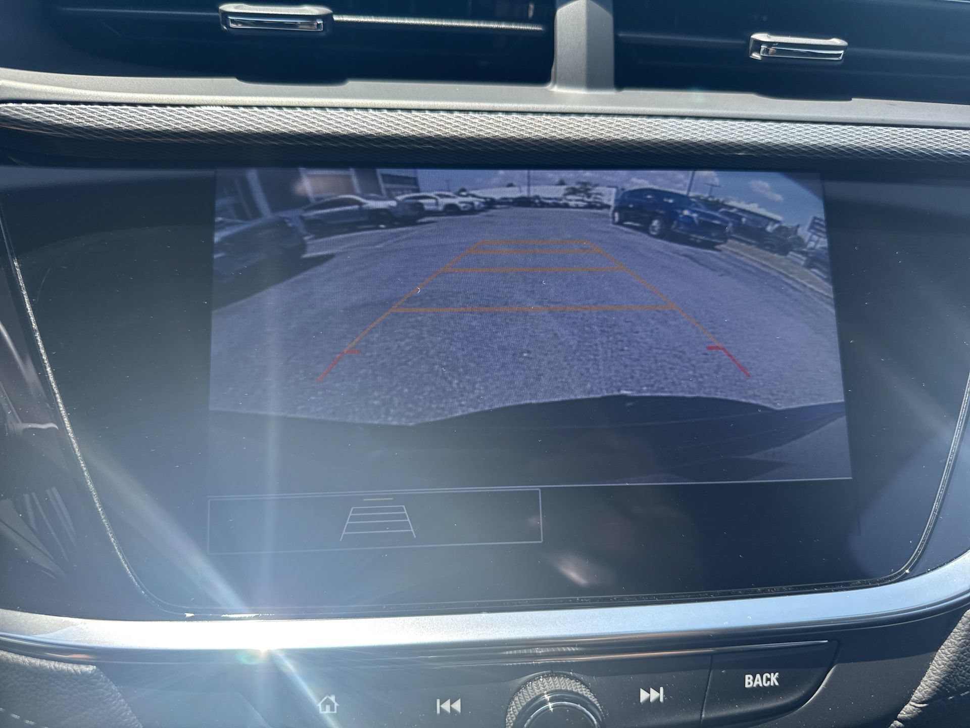 Certified 2023 Buick Encore GX Select w/ Sport Touring Package FWD image 15