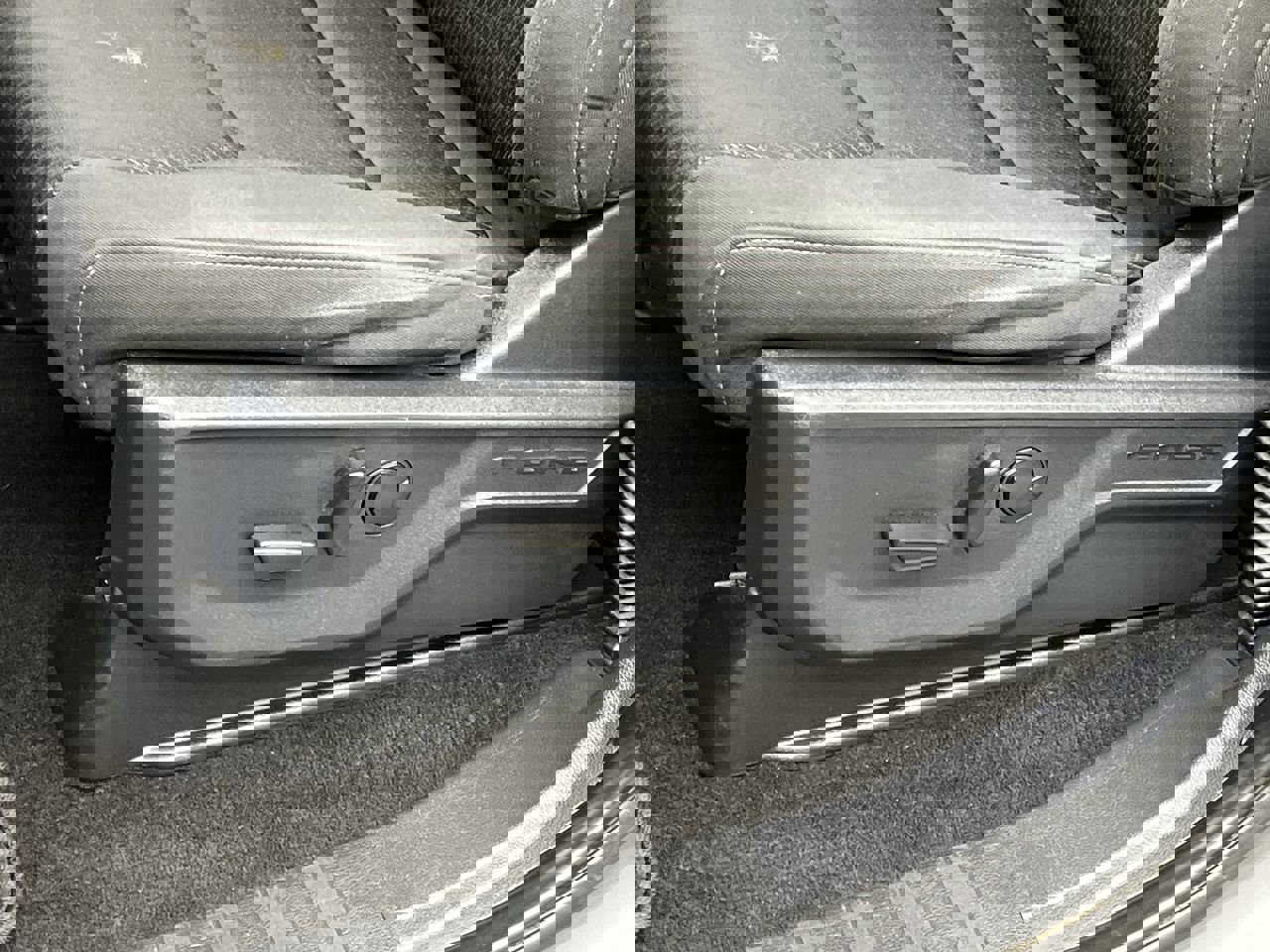 Used 2022 Ford F150 XLT w/ Equipment Group 302A High image 10