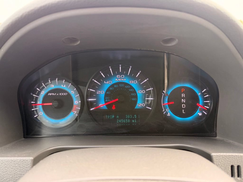 Used 2012 Ford Fusion S FWD image 15