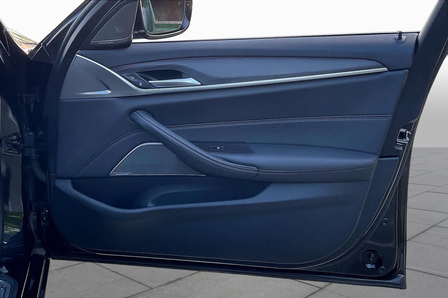 Used 2023 BMW 530i xDrive w/ Premium Package AWD/4WD image 22