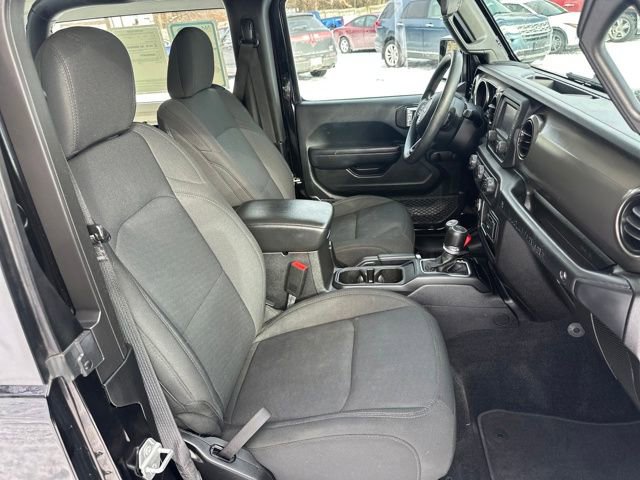 Used 2018 Jeep Wrangler Sport image 16