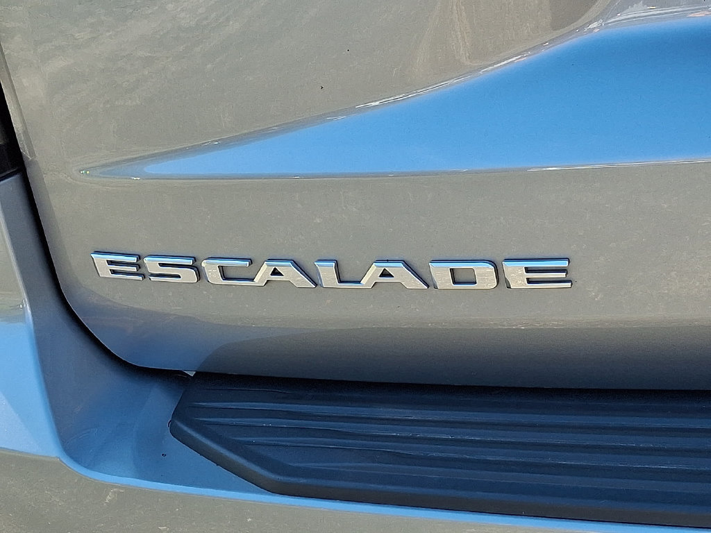 Certified 2024 Cadillac Escalade ESV V AWD/4WD image 34
