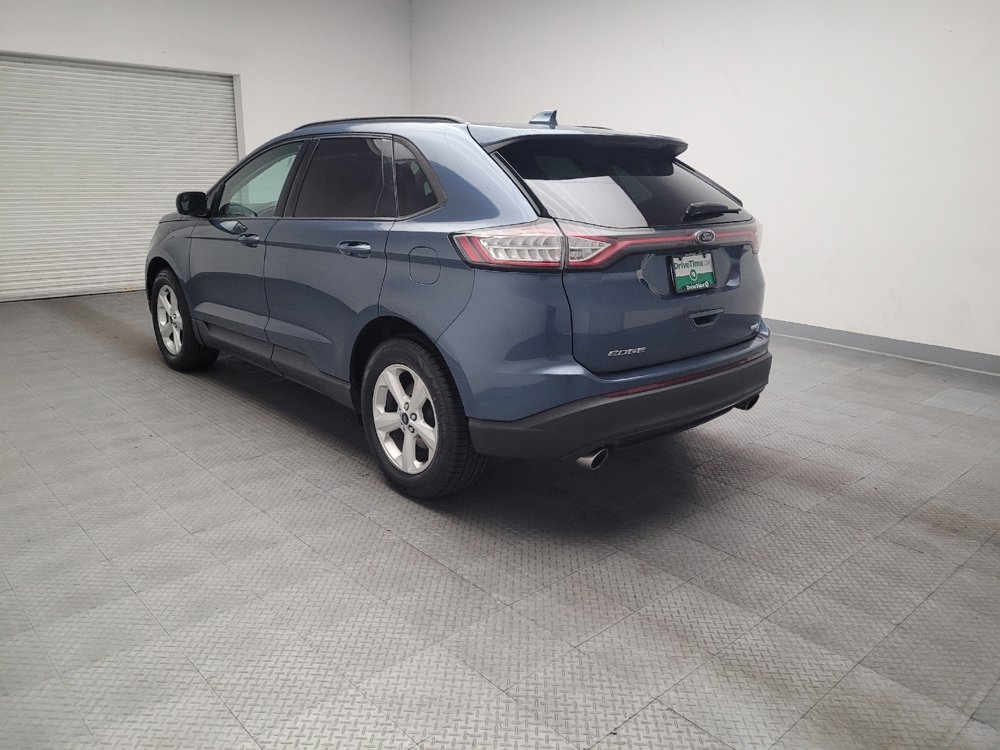 Used 2018 Ford Edge SE image 5