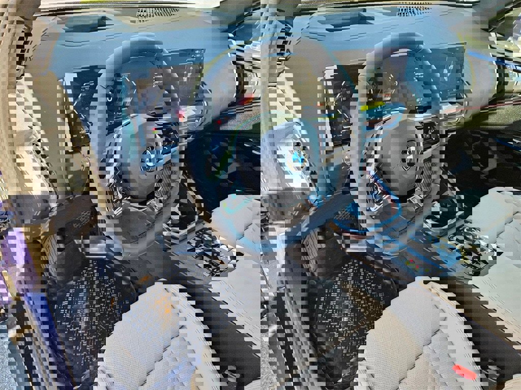 New 2026 BMW X3 xDrive30 w/ Premium Package image 9